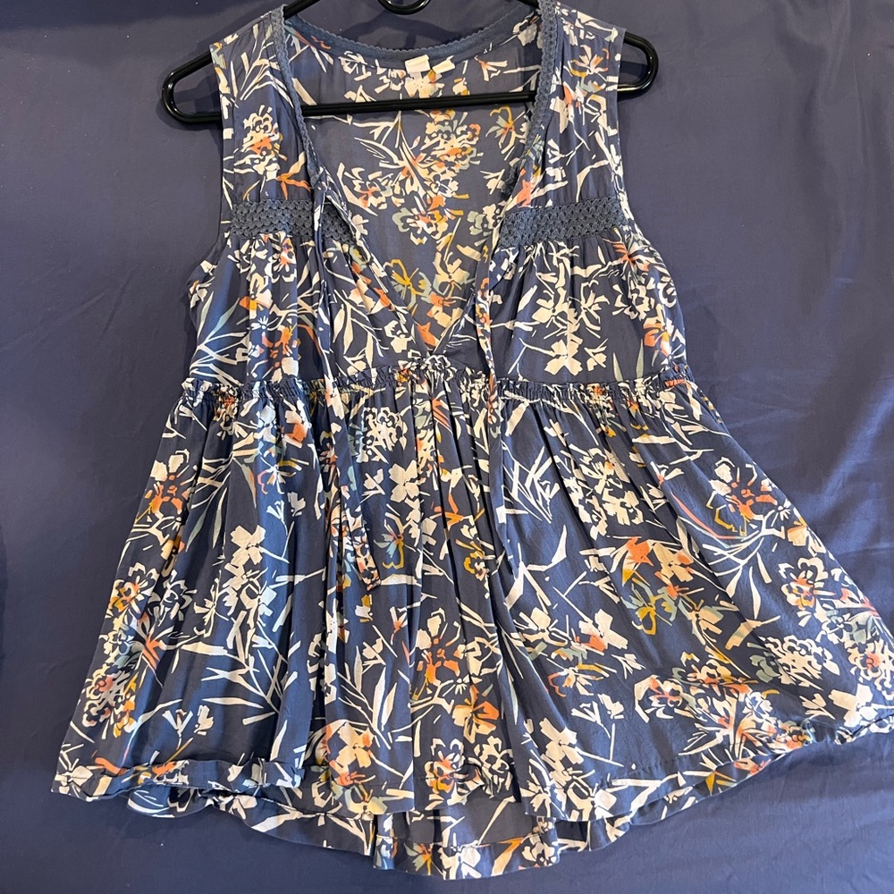 Floral Sway top